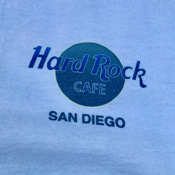 🎸Hard Rock Cafe San Diego CA 🏝️ Guitars in Paradise 🏝️ Vintage Graphic Tee 🎸 - Picture 4 of 12